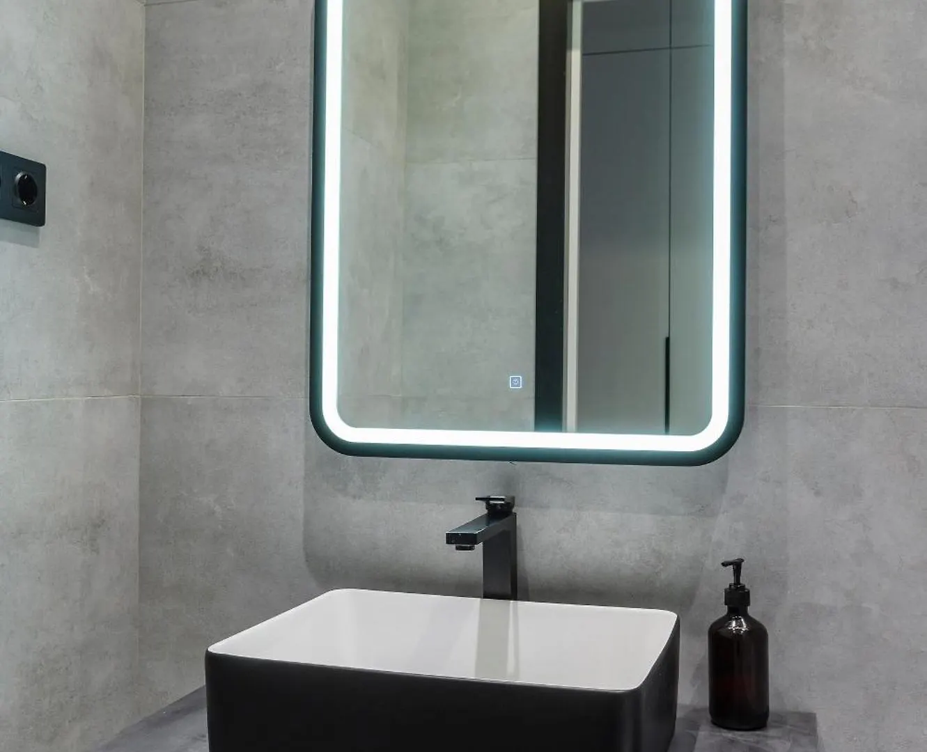 4You Amir Stylish And Cozy Apartments الماتي كازاخستان