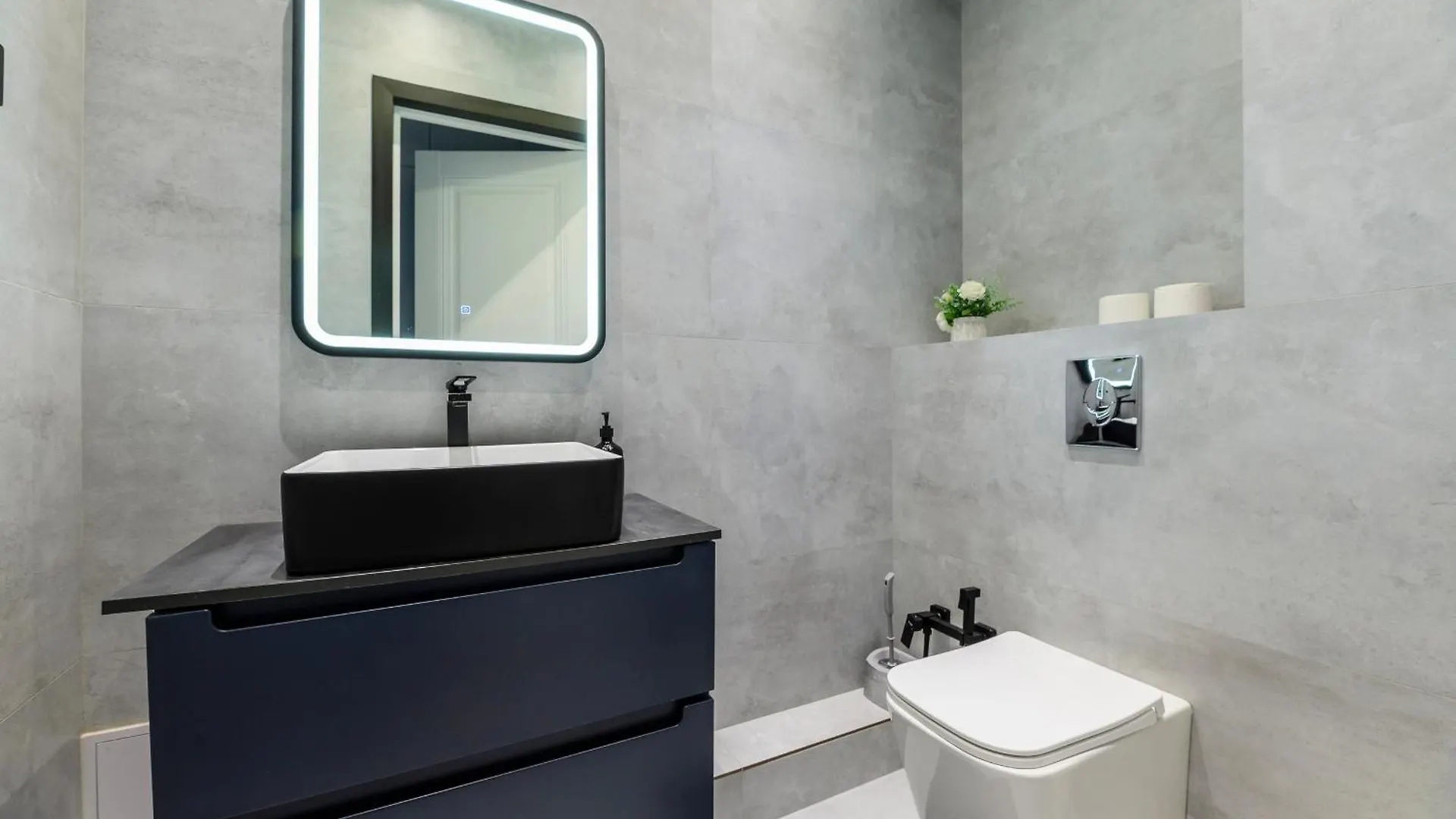 4You Amir Stylish And Cozy Apartments الماتي